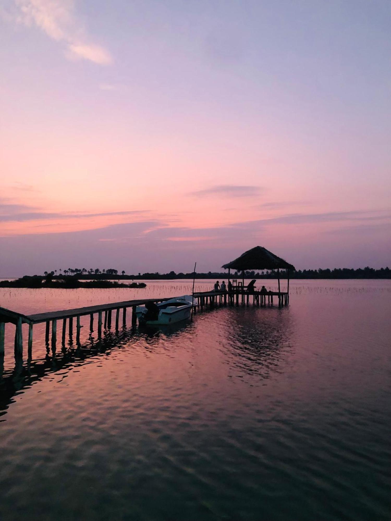 Valampuri Kite Resort Kalpitiya Esterno foto
